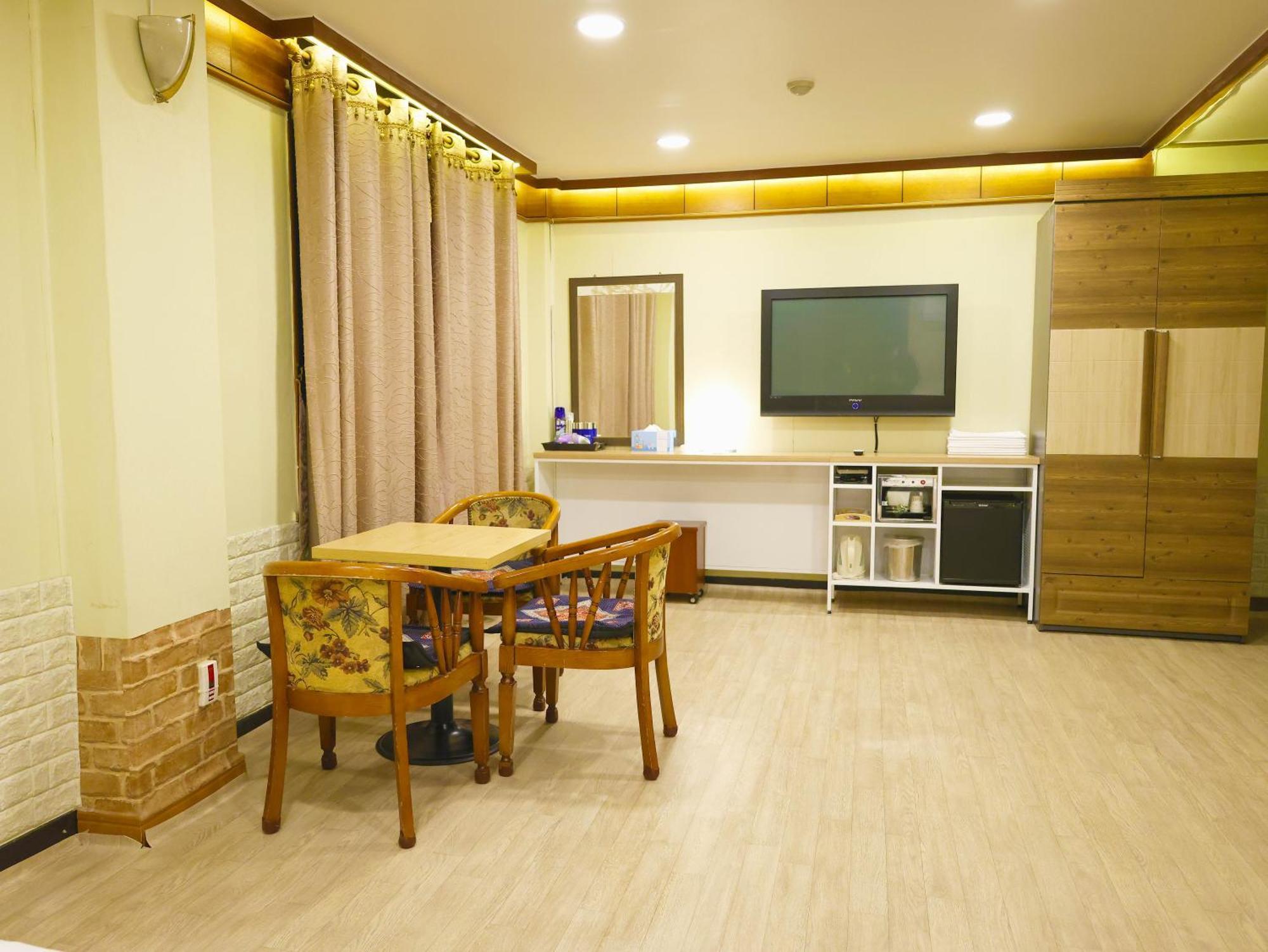 Goodstay Andong Park Hotel Eksteriør bilde